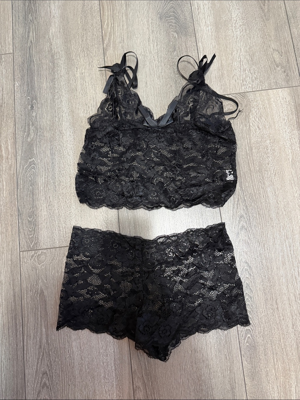Women's Black Lace Bandeau Bralette & Boyshort Set
